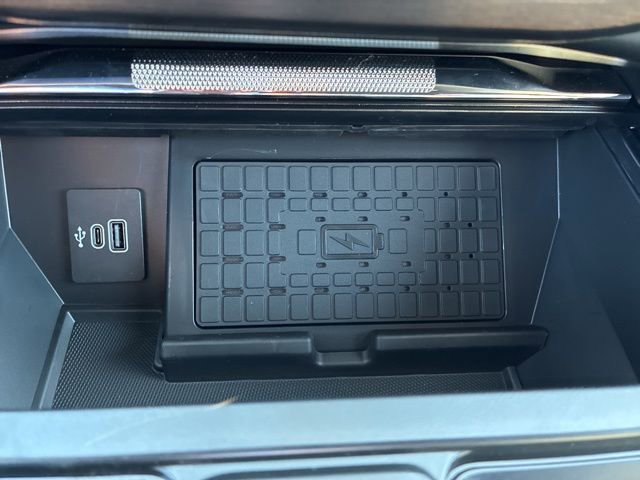 New 2025 Ford F150 Lightning Lariat w/ Max Trailer Tow Package image 45