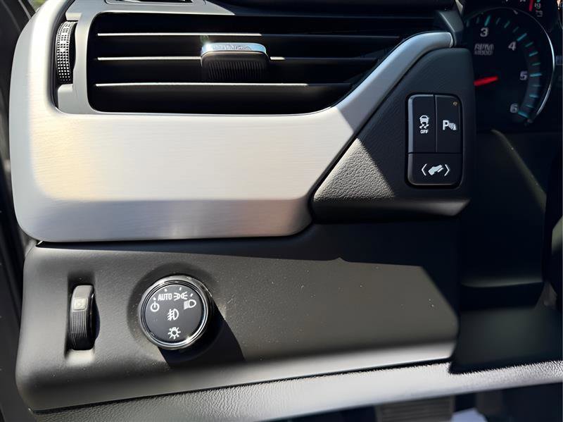 Used 2019 GMC Yukon XL SLE w/ Convenience Package RWD image 29