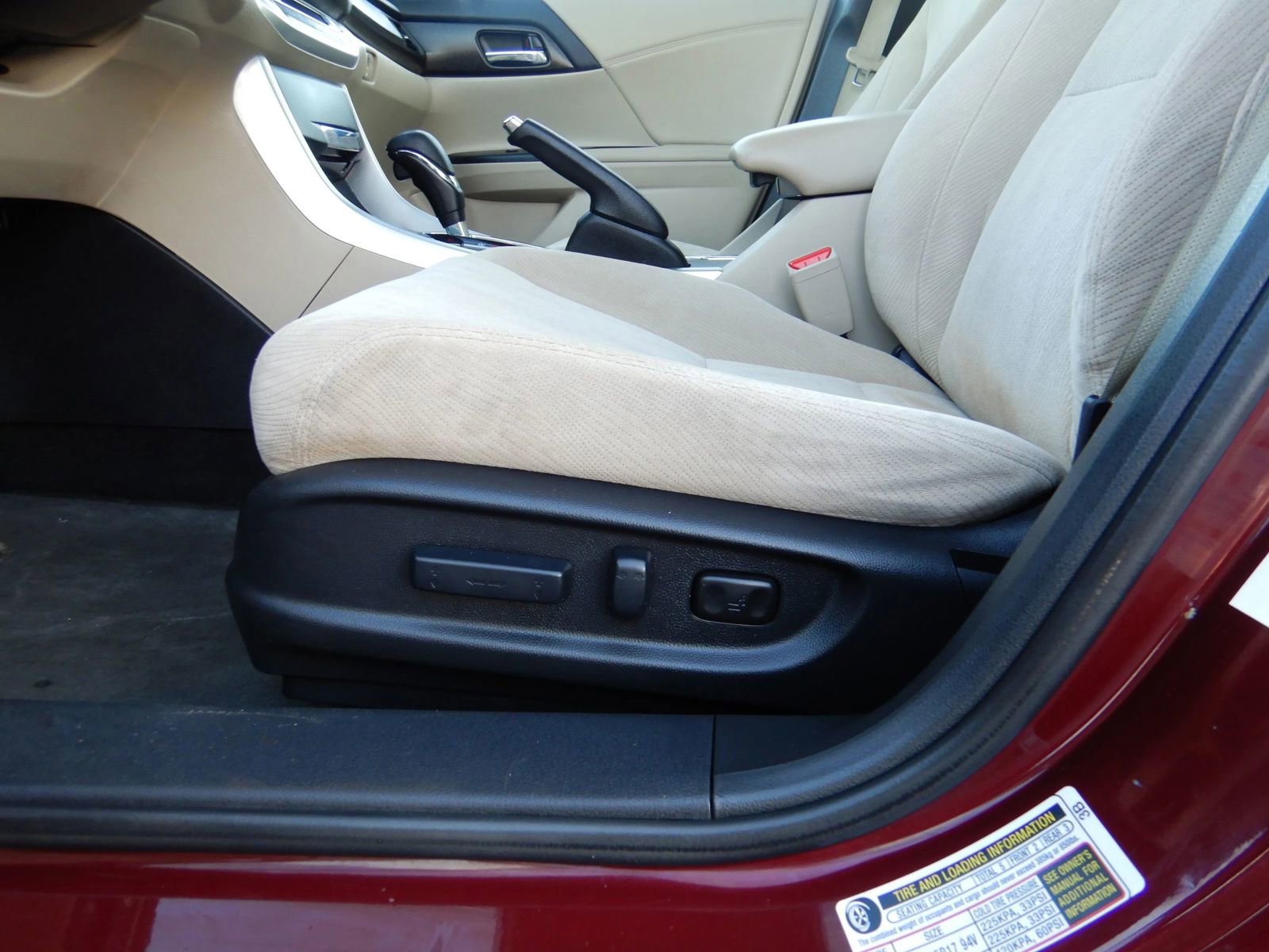 Used 2014 Honda Accord EX image 11