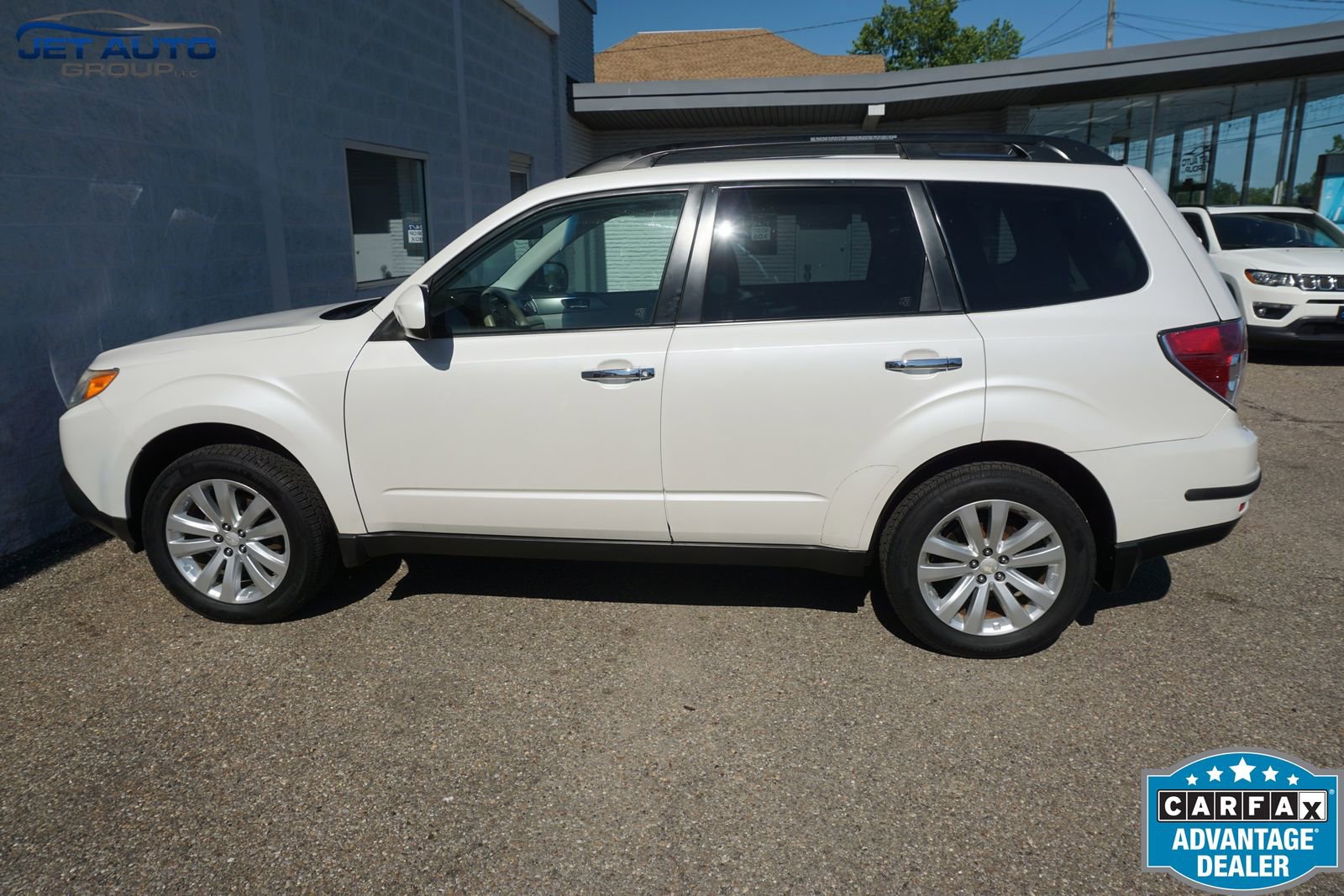 Used 2012 Subaru Forester 2.5X Premium w/ All-Weather Pkg AWD/4WD image 13