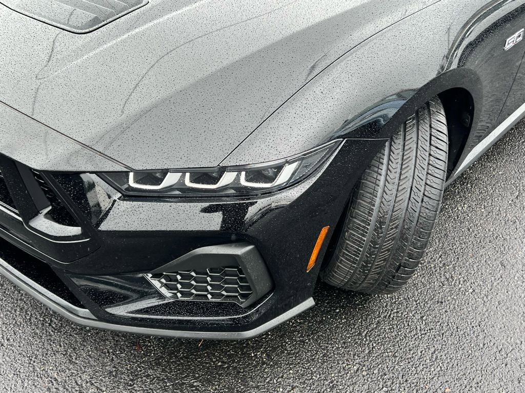 Certified 2024 Ford Mustang GT image 3