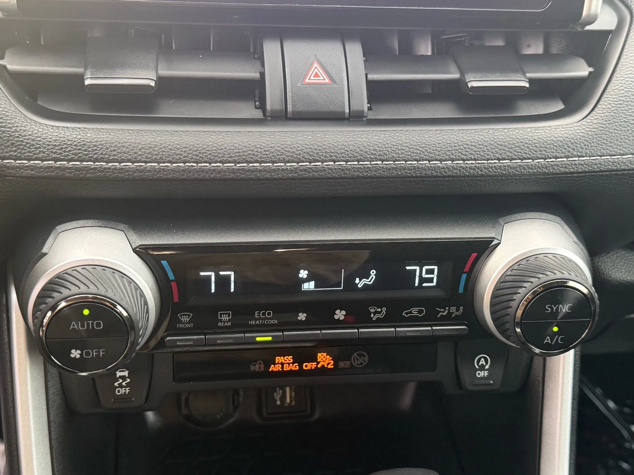 Used 2024 Toyota RAV4 XLE image 36