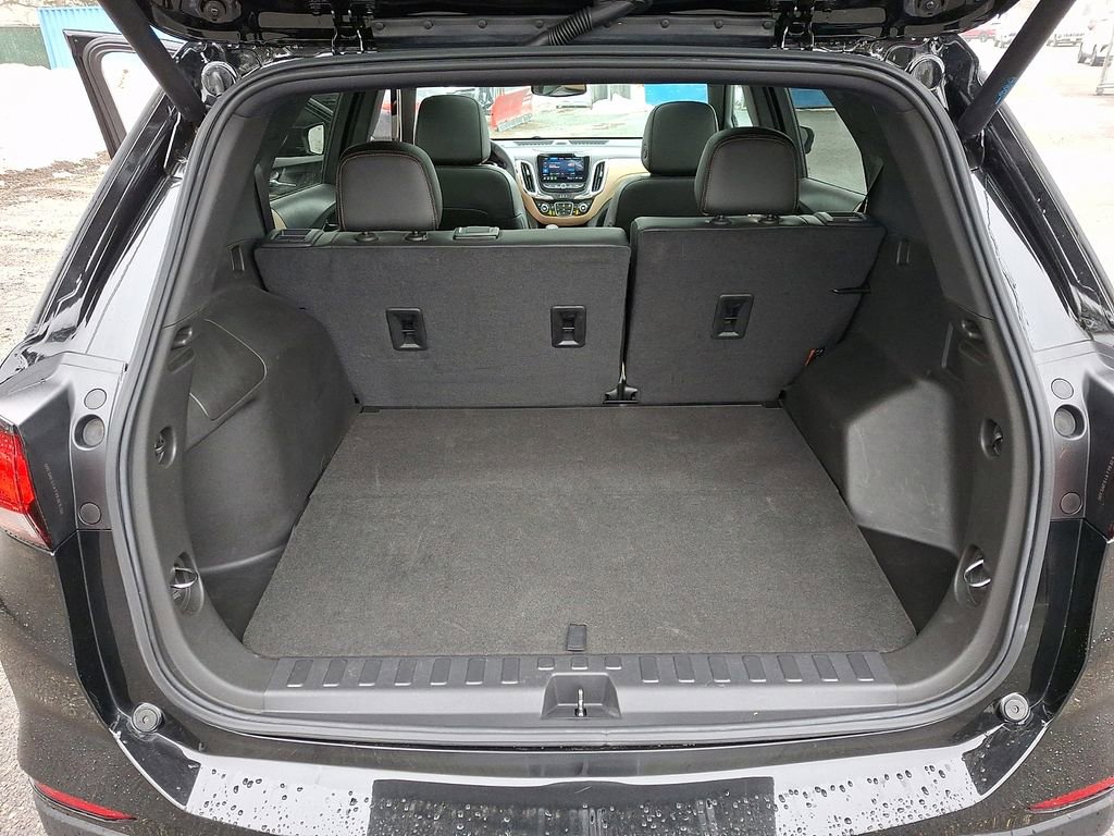 Used 2023 Chevrolet Equinox Premier image 29