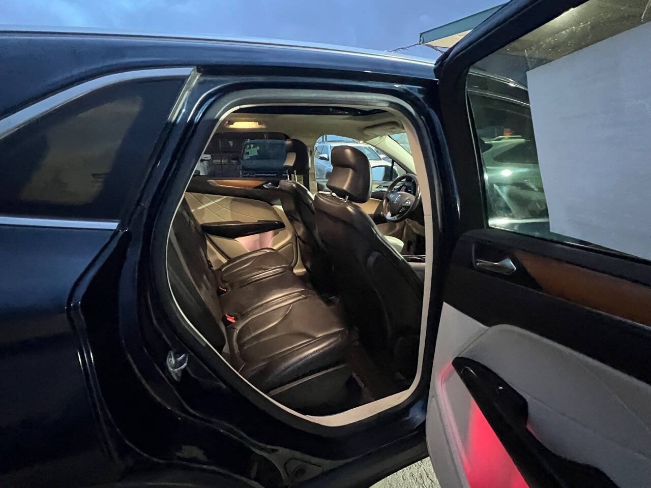 Used 2015 Lincoln MKC AWD w/ Equipment Group 102A Reserve image 9