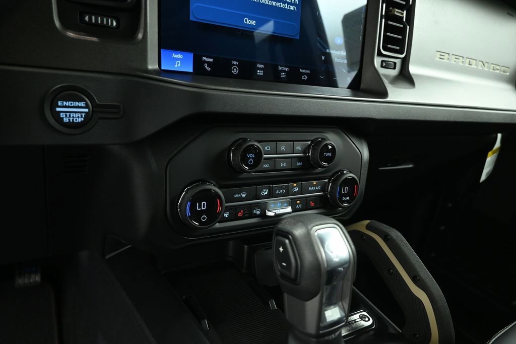 New 2026 Ford Bronco Badlands AWD/4WD image 16