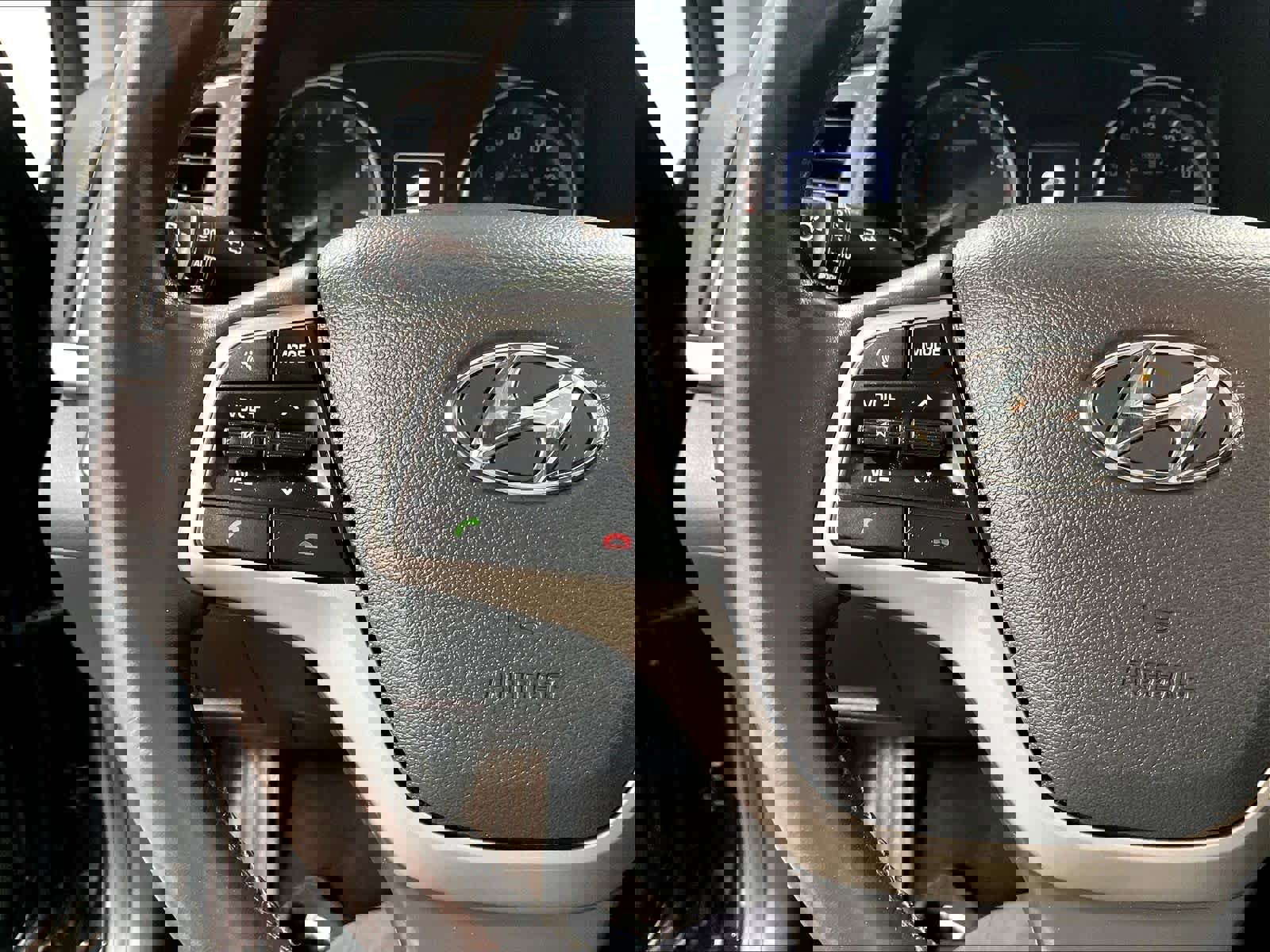 Used 2017 Hyundai Elantra Value Edition w/ Cargo Package image 23