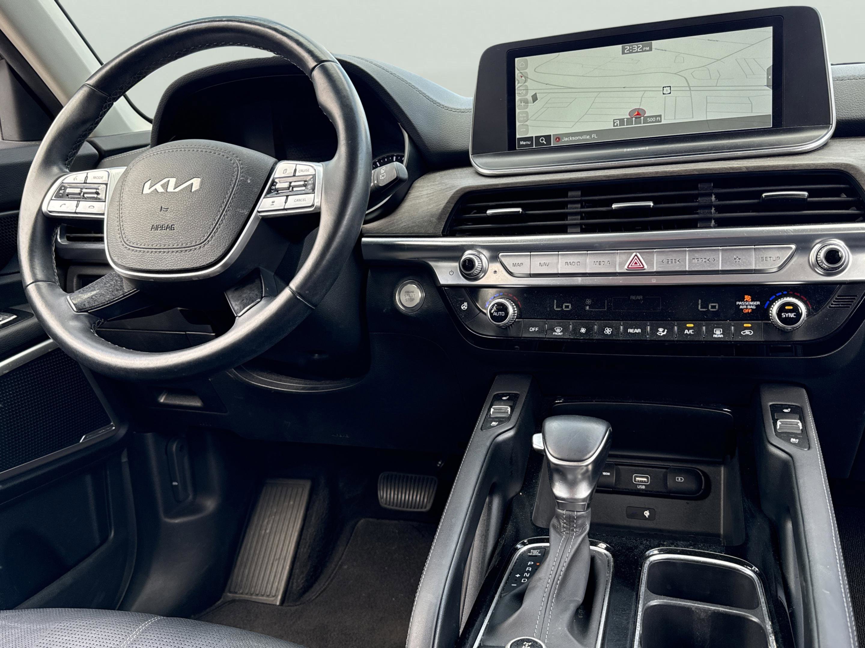 Certified 2022 Kia Telluride EX w/ EX Premium Package image 10