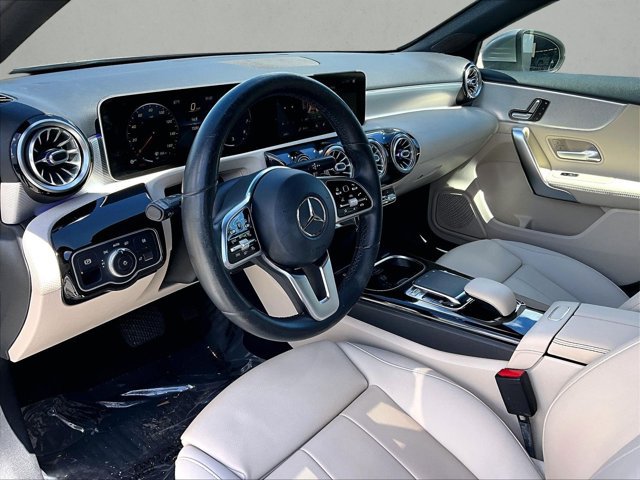 Used 2020 Mercedes-Benz A 220 image 14