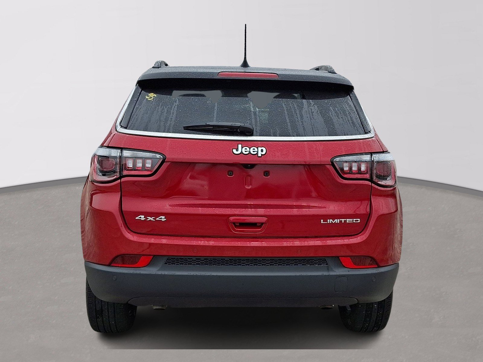 Used 2025 Jeep Compass Limited image 5