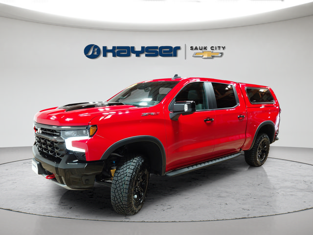 Used 2024 Chevrolet Silverado 1500 ZR2 w/ Technology Package AWD/4WD image 3