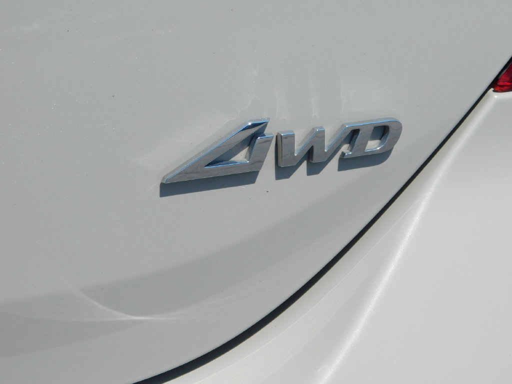 Used 2025 Genesis G70 2.5T AWD/4WD image 38