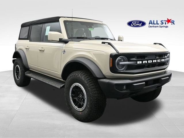 New 2025 Ford Bronco Outer Banks w/ Sasquatch Package image 1