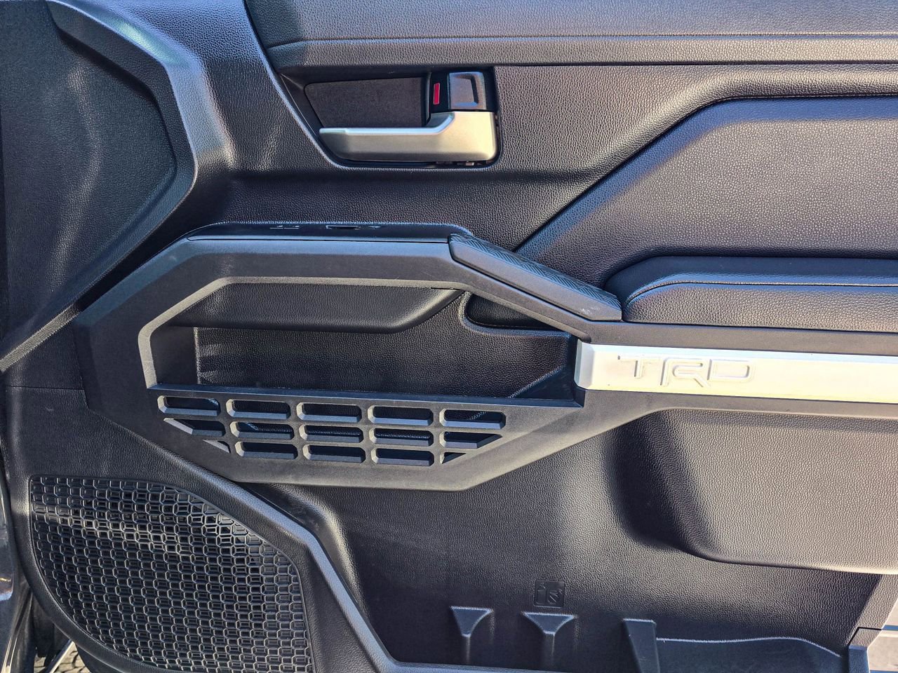 Used 2024 Toyota Tacoma TRD Off-Road AWD/4WD image 39