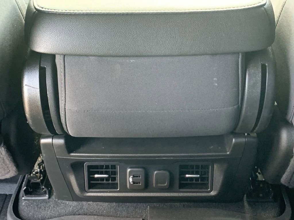 Certified 2022 Chevrolet Silverado 1500 RST image 19