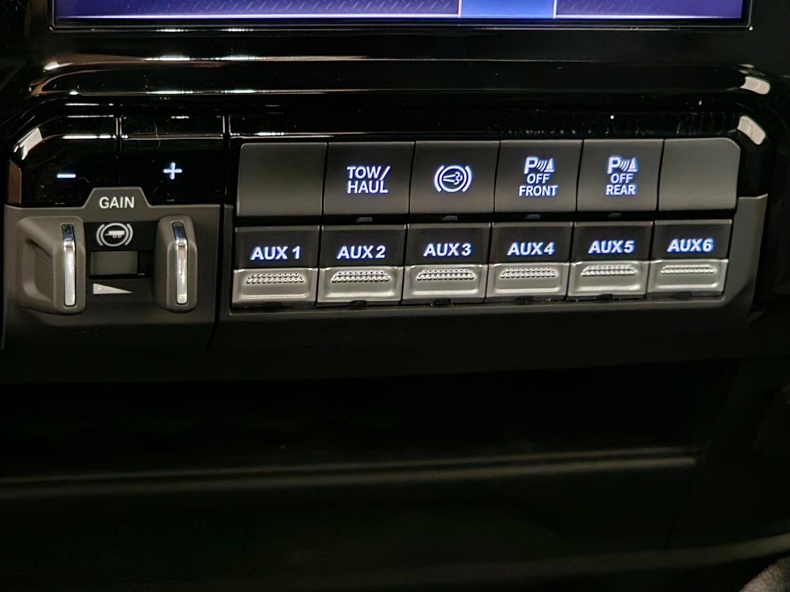 New 2026 RAM 2500 Tradesman AWD/4WD image 15