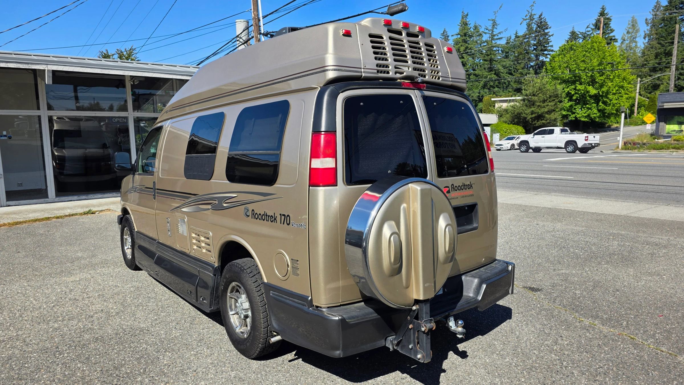 Used 2012 Chevrolet Express 2500 w/ Power Package image 7
