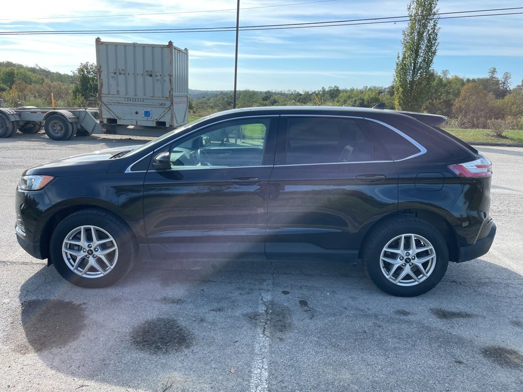 Certified 2023 Ford Edge SEL w/ Convenience Package image 8