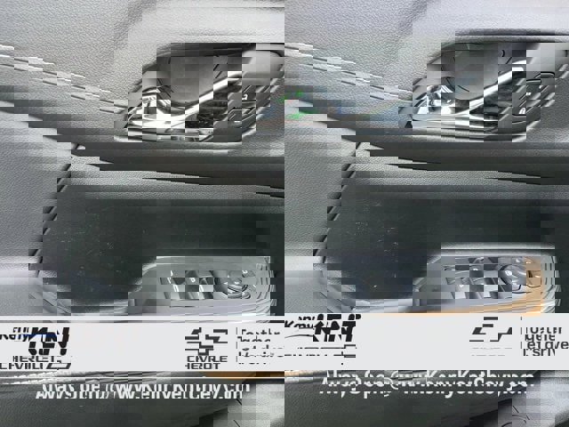 Certified 2023 GMC Acadia SLE w/ Driver Convenience Package image 24