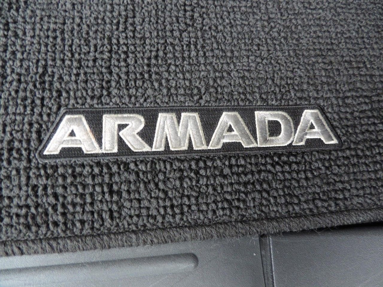 Used 2012 Nissan Armada SV image 21