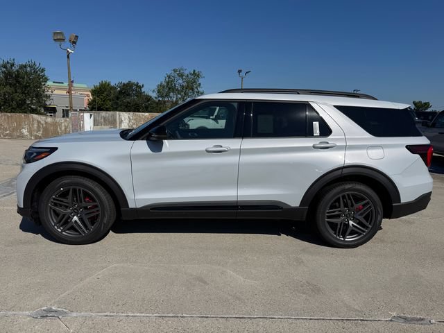 New 2026 Ford Explorer ST w/ Sun And Sound Package AWD/4WD image 4