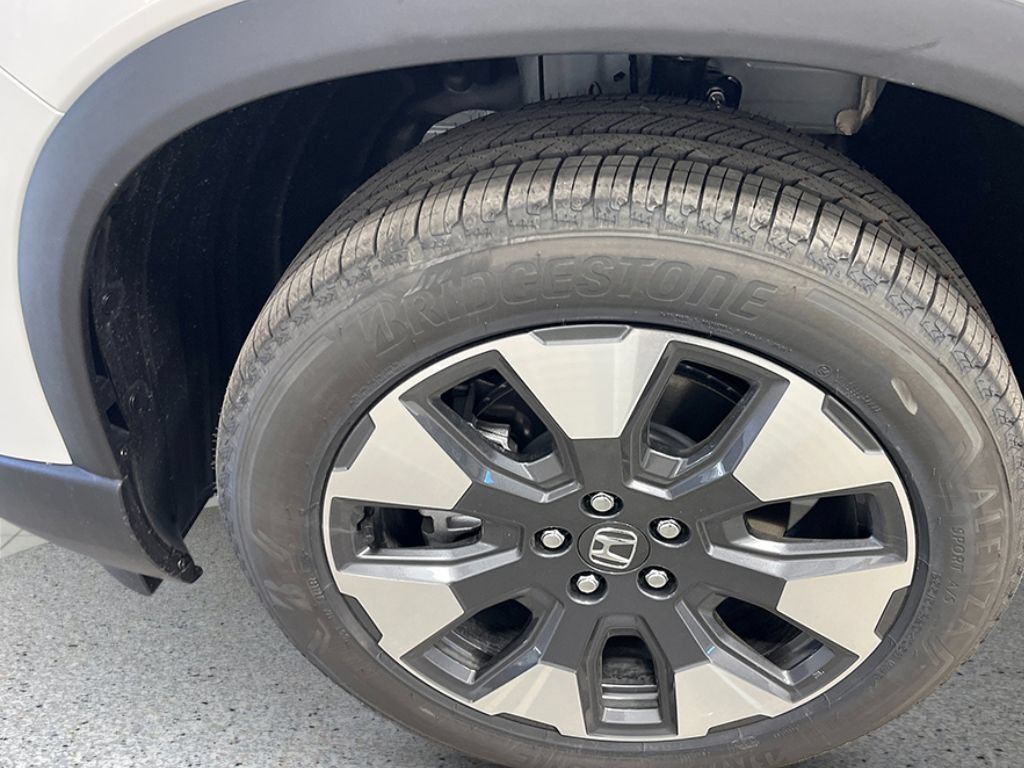 New 2026 Honda Pilot Elite image 12