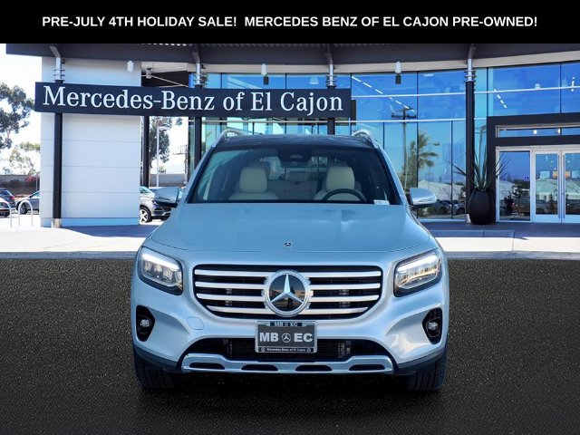 Used 2026 Mercedes-Benz GLB 250 4MATIC image 3