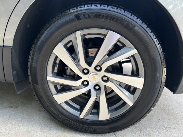 Used 2024 Chevrolet Equinox LT FWD image 20