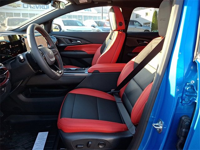 New 2026 Chevrolet Equinox EV RS image 9