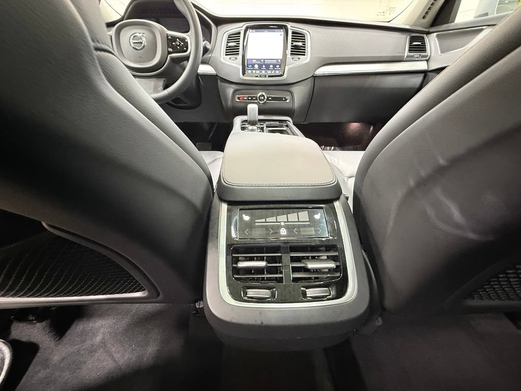 Used 2024 Volvo XC90 B5 Core w/ Protection Package Premier AWD/4WD image 44