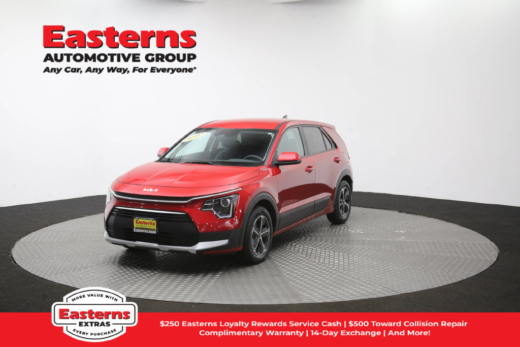 Used 2025 Kia Niro LX FWD image 54