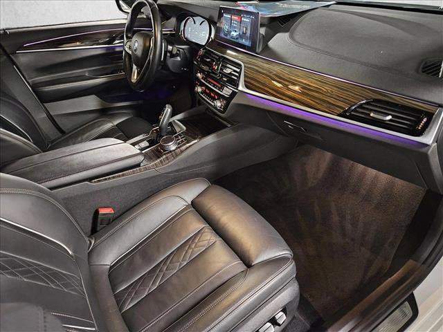 Used 2018 BMW 640i Gran Turismo xDrive w/ M Sport Package image 21