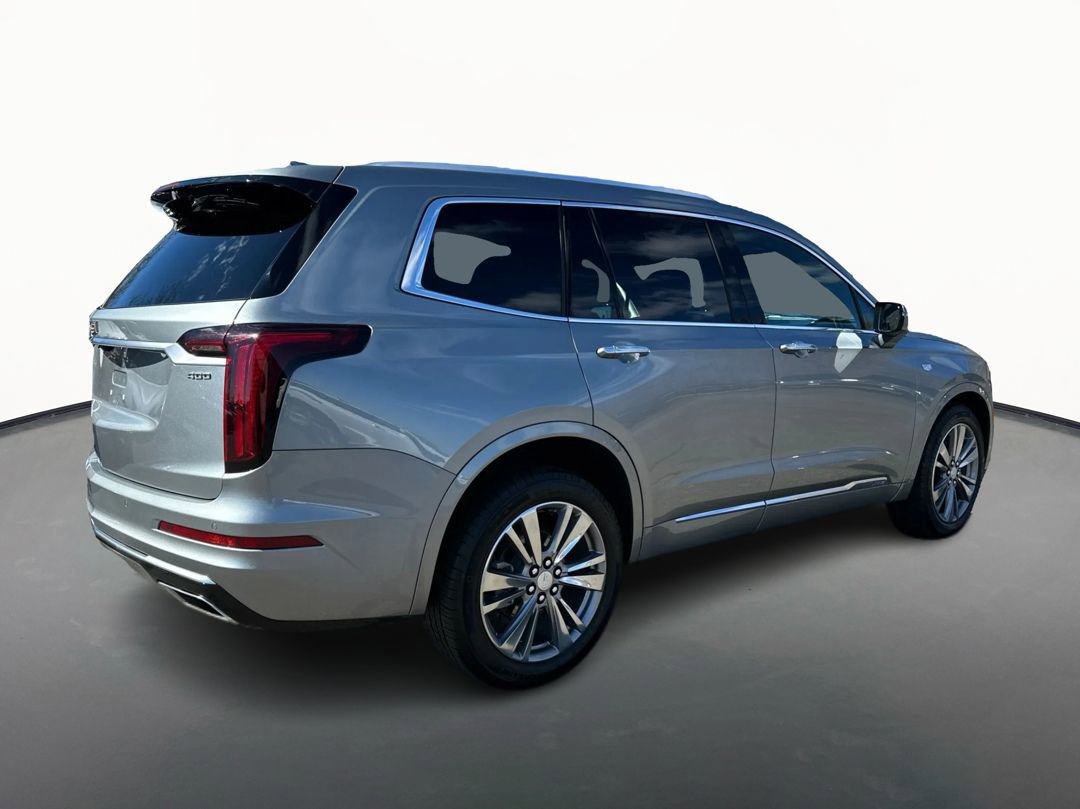 Certified 2025 Cadillac XT6 Premium Luxury image 5