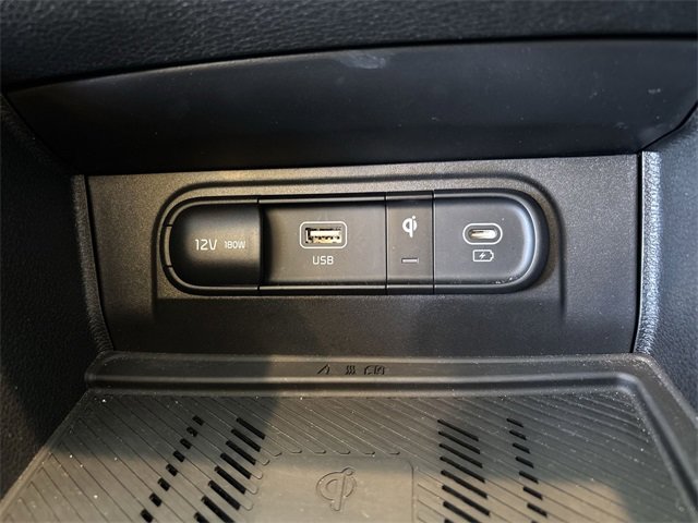 Used 2024 Kia Sportage EX image 27