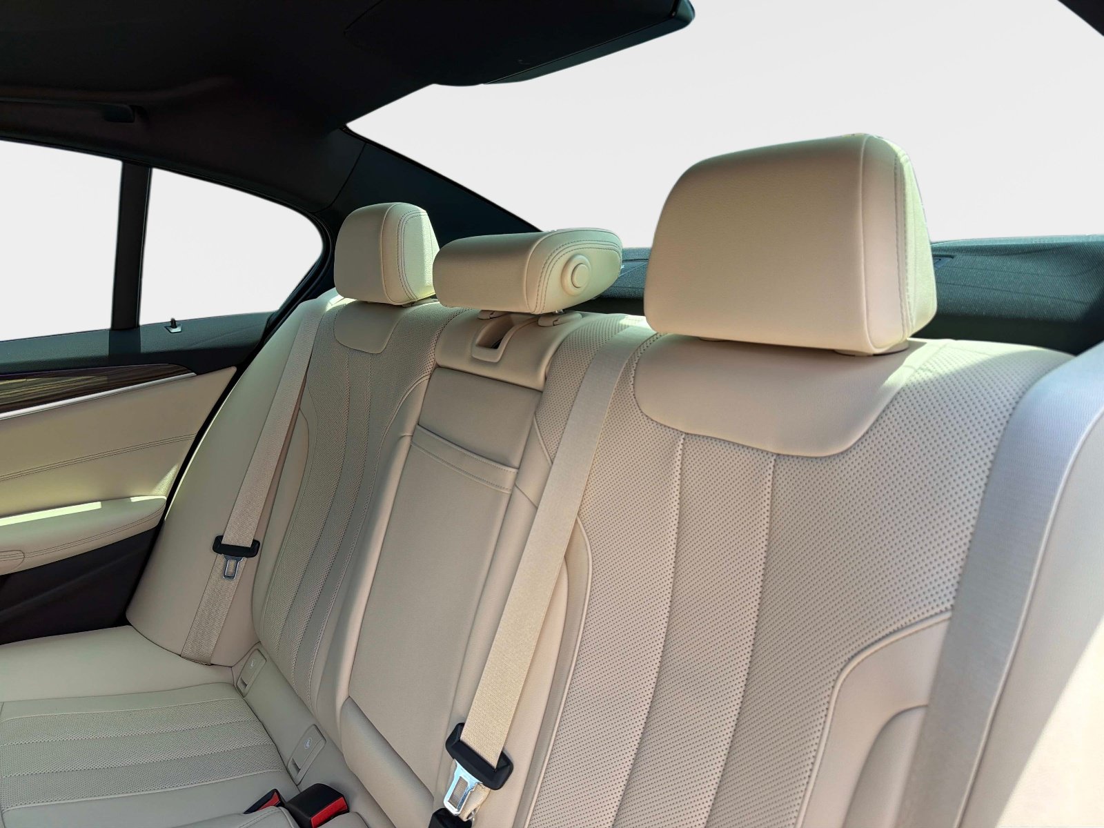 Used 2023 BMW 540i xDrive w/ Premium Package AWD/4WD image 33