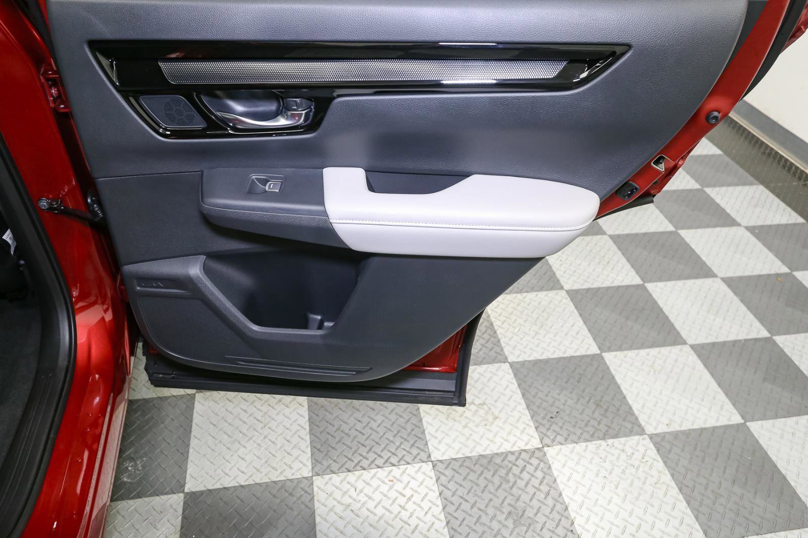 Used 2026 Honda CR-V EX-L image 23