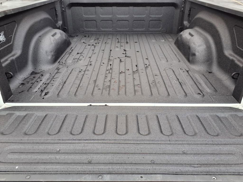Used 2024 RAM 2500 Big Horn image 28
