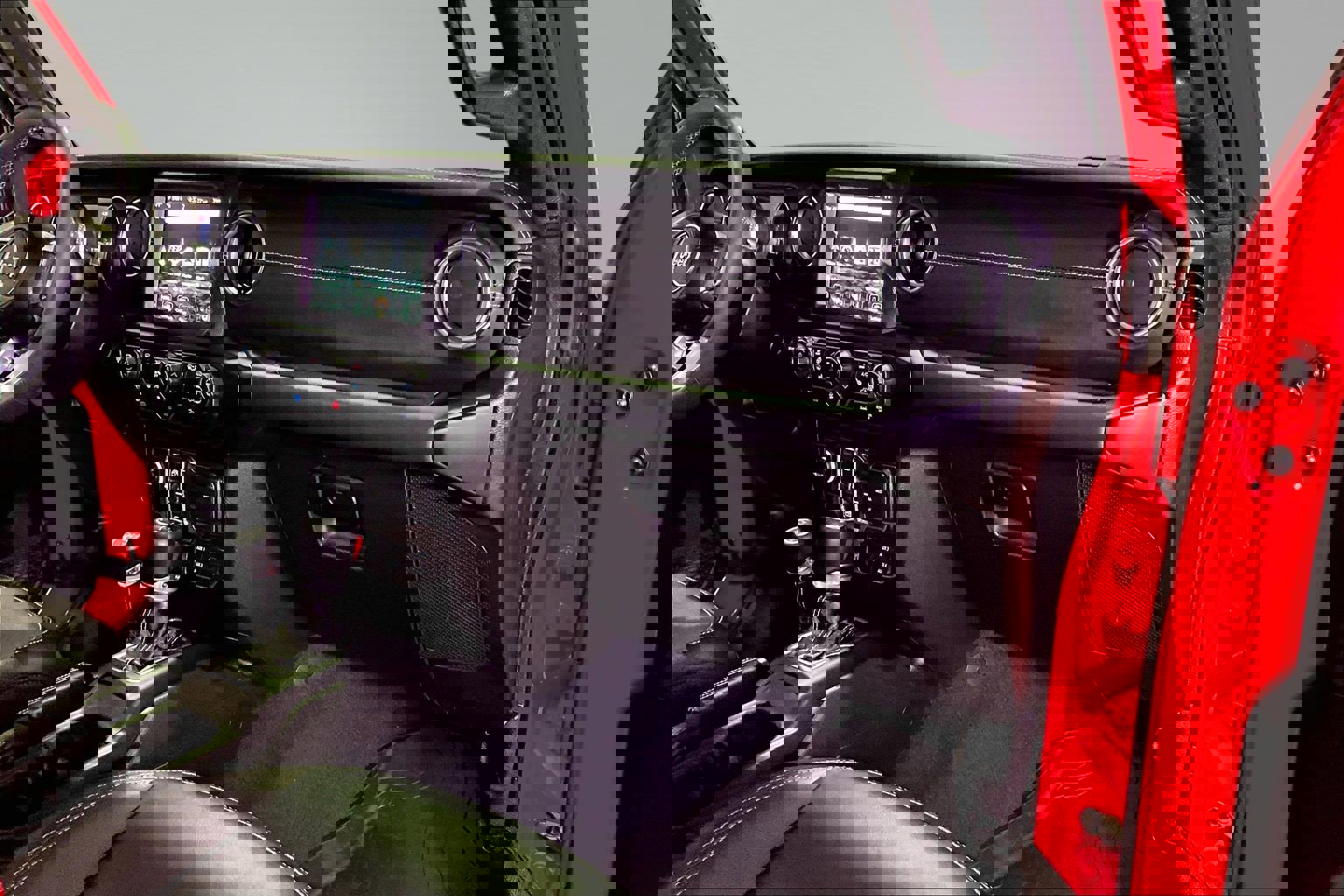 Used 2023 Jeep Wrangler Sahara w/ Cold Weather Group image 26