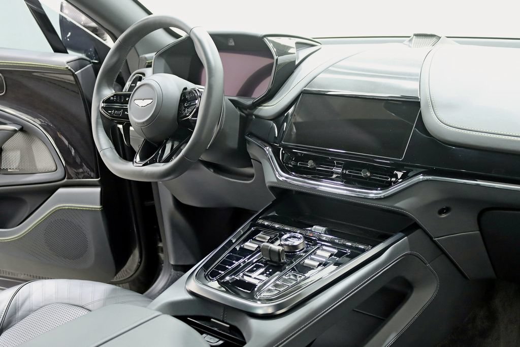 Used 2025 Aston Martin DBX 707 AWD/4WD image 45