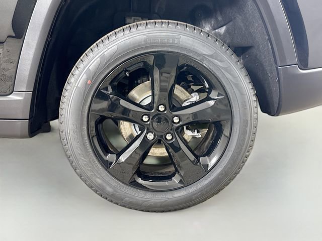 New 2025 Jeep Grand Cherokee Limited w/ Black Appearance Package AWD/4WD image 30