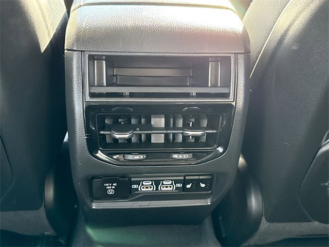 Used 2023 Jeep Grand Cherokee Limited w/ Luxury Tech Group II image 23