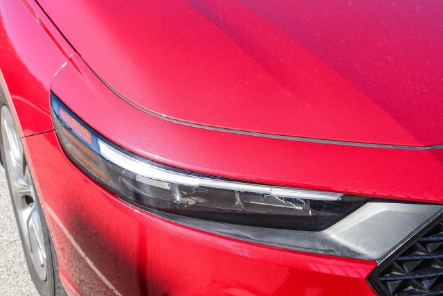 Used 2024 Honda Accord EX image 4