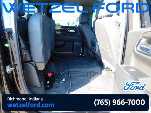 Used 2024 Chevrolet Silverado 1500 LTZ w/ LTZ Premium Package AWD/4WD image 30