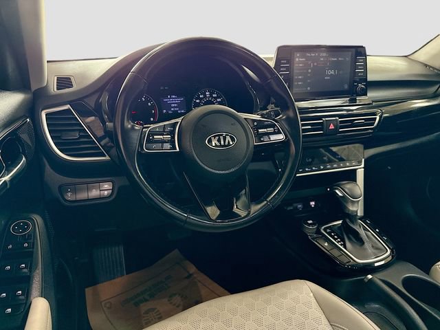 Used 2021 Kia Seltos EX image 23