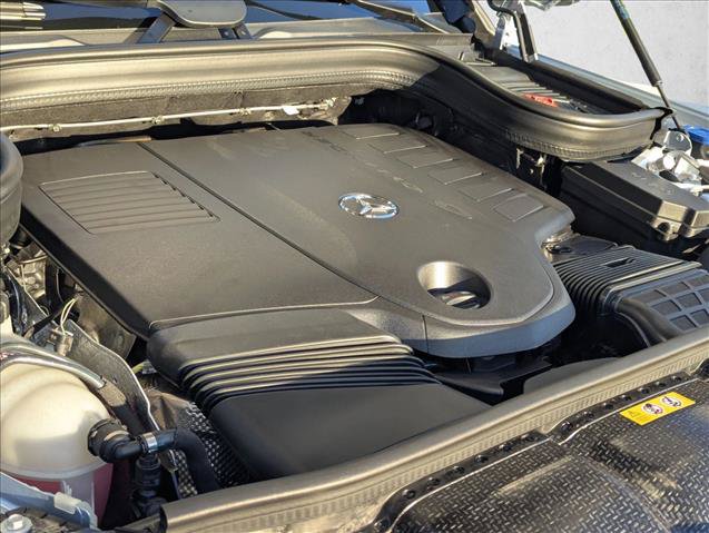 New 2026 Mercedes-Benz GLS 450 4MATIC image 15