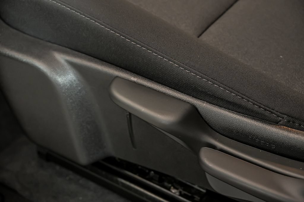 Used 2025 Chevrolet Colorado Trail Boss AWD/4WD image 15