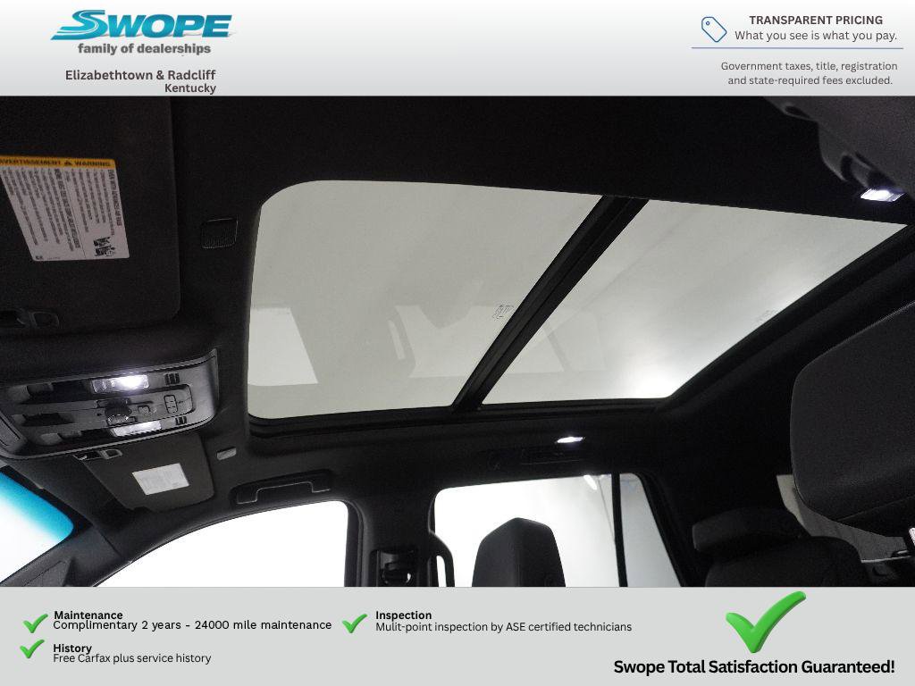 Used 2023 Chevrolet Tahoe Z71 w/ Luxury Package AWD/4WD image 27