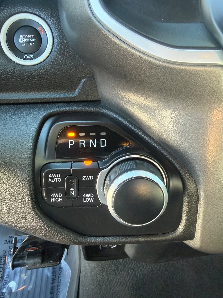 Used 2021 RAM 1500 Big Horn AWD/4WD image 14