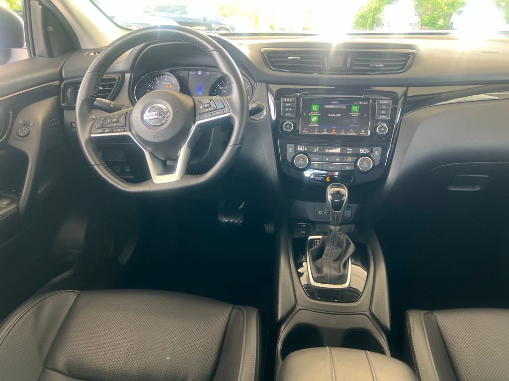 Certified 2022 Nissan Rogue Sport SL w/ Premium Package AWD/4WD image 16