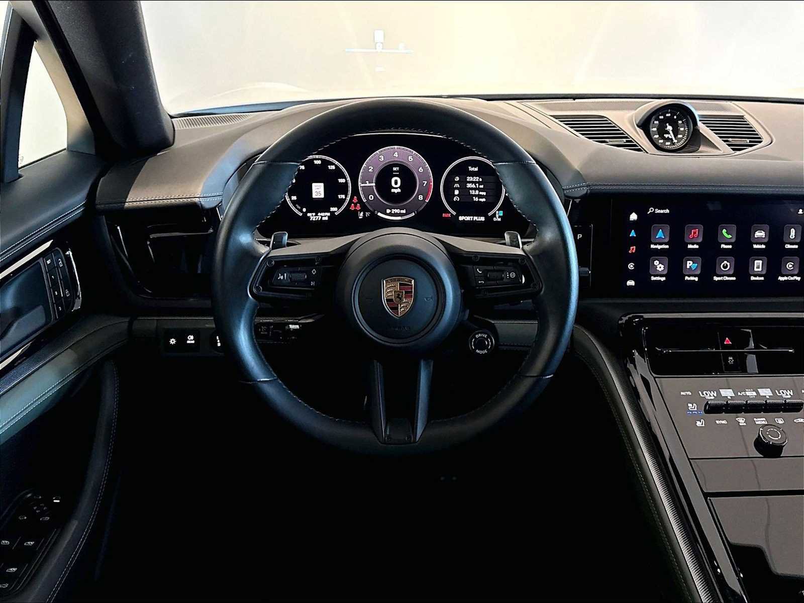 Used 2024 Porsche Panamera 4 AWD/4WD image 16