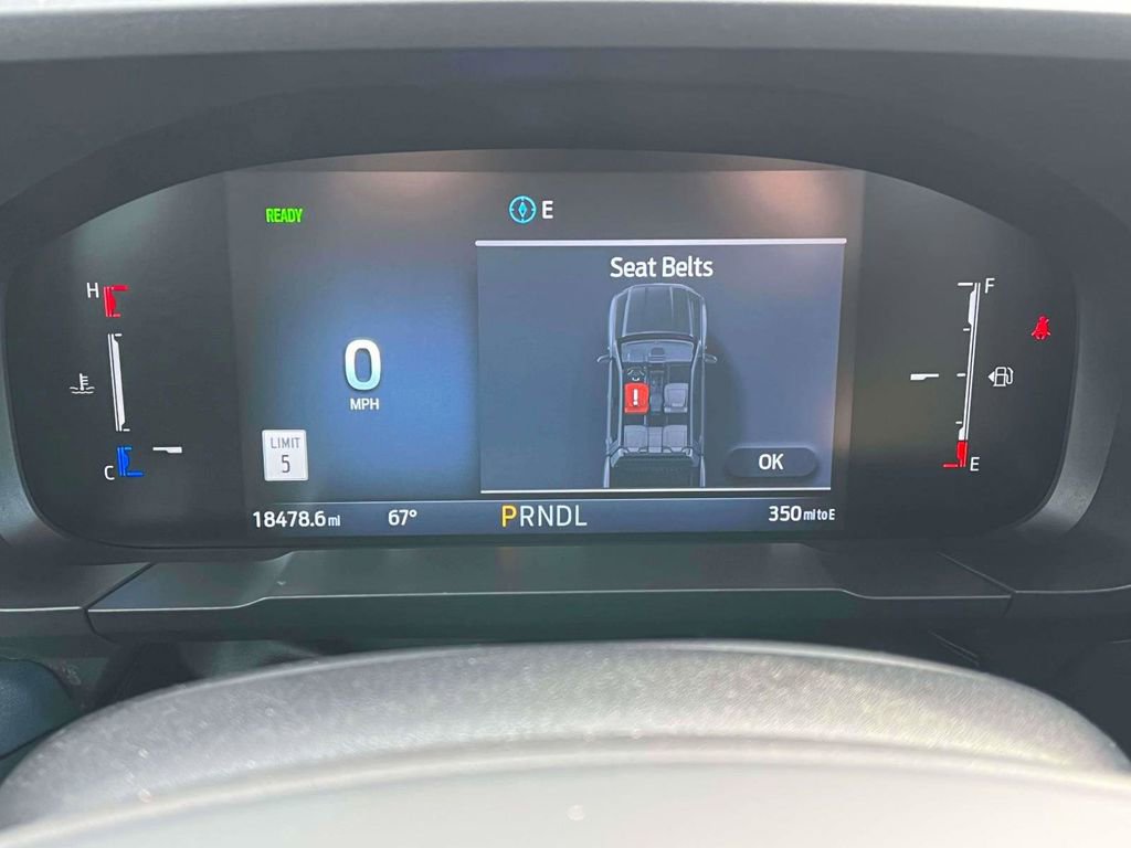 Used 2025 Ford Maverick Lariat image 24